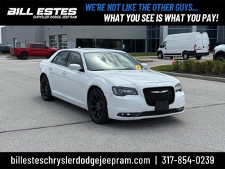 Used 2019 Chrysler 300 S image 1