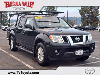 Used 2018 Nissan Frontier SV image 1