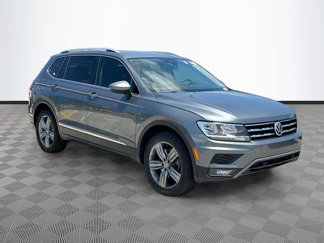 Used 2020 Volkswagen Tiguan SE image 1