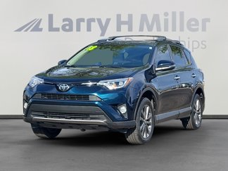 Used 2018 Toyota RAV4 AWD image 1