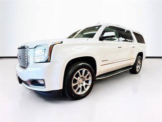 Used 2017 GMC Yukon XL Denali w/ Open Road Package image 1