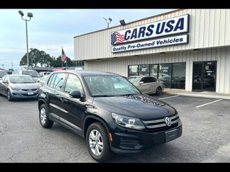 Used 2013 Volkswagen Tiguan S image 1