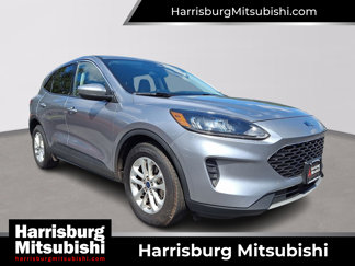 Used 2021 Ford Escape SE w/ Cold Weather Package image 1