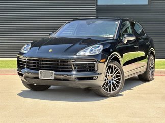 Used 2022 Porsche Cayenne image 1