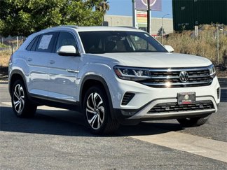 Used 2020 Volkswagen Atlas Cross Sport SEL Premium image 1