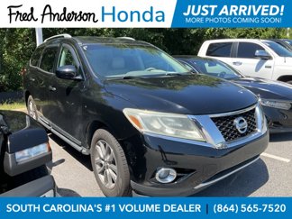 Used 2014 Nissan Pathfinder SL image 1