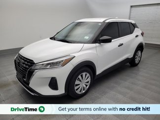 Used 2021 Nissan Kicks S image 1