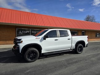 Used 2021 Chevrolet Silverado 1500 LT Trail Boss w/ Convenience Package II image 1