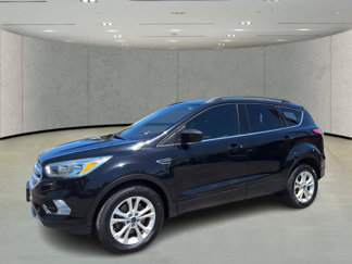 Used 2018 Ford Escape SE image 1