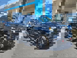 New 2024 Chevrolet Silverado 1500 LT Trail Boss w/ Convenience Package II image 1