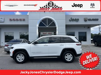 Used 2023 Jeep Grand Cherokee Laredo w/ Luxury Tech Group I image 1