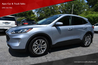 Used 2022 Ford Escape SEL w/ Technology Package image 1