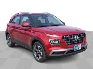 Used 2024 Hyundai Venue SEL image 1