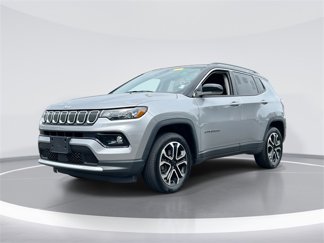 Used 2022 Jeep Compass Limited image 1