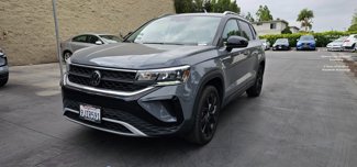 Used 2023 Volkswagen Taos SE image 1