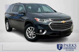 Used 2021 Chevrolet Traverse LT image 1