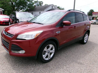 Used 2014 Ford Escape SE w/ Equipment Group 201A image 1