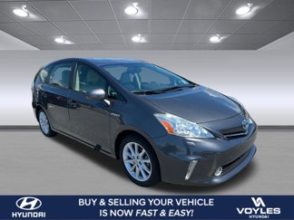 Used 2014 Toyota Prius V Five image 1