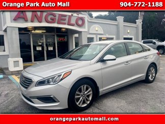 Used 2016 Hyundai Sonata SE image 1