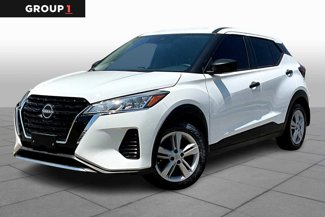 Used 2024 Nissan Kicks S image 1
