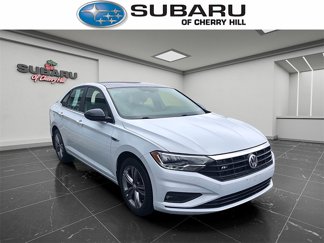 Used 2019 Volkswagen Jetta R-Line image 1