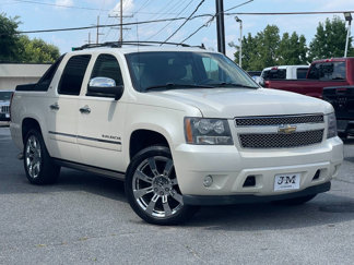 Used 2011 Chevrolet Avalanche LTZ image 1