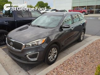 Used 2017 Kia Sorento LX w/ LX V6 Convenience Package image 1