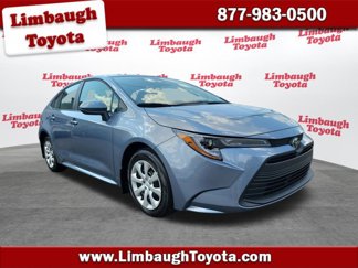Used 2025 Toyota Corolla LE image 1