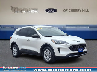 Certified 2022 Ford Escape SE w/ Cold Weather Package image 1