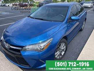 Used 2017 Toyota Camry SE image 1