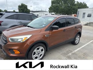 Used 2017 Ford Escape S image 1