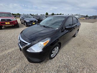 Used 2017 Nissan Versa S image 1