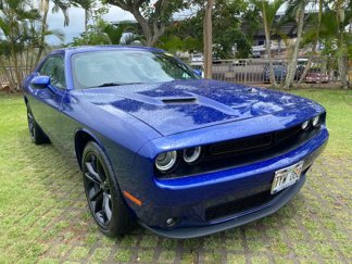 Used 2018 Dodge Challenger SXT w/ Blacktop Package image 1