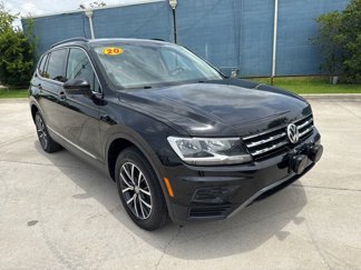 Used 2020 Volkswagen Tiguan SE image 1
