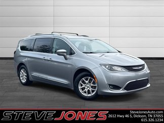Used 2020 Chrysler Pacifica Touring-L image 1