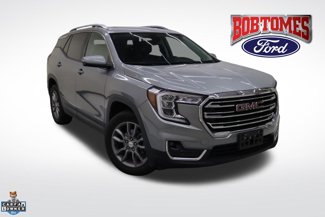 Used 2023 GMC Terrain SLT image 1