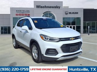 Used 2019 Chevrolet Trax LT w/ LT Convenience Package image 1