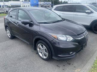 Used 2017 Honda HR-V EX image 1