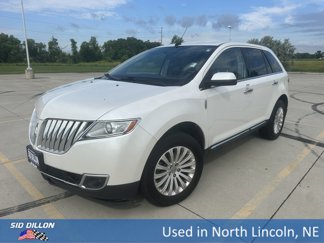 Used 2013 Lincoln MKX AWD image 1