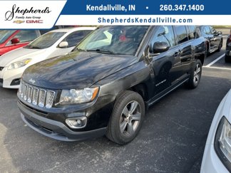 Used 2016 Jeep Compass High Altitude image 1