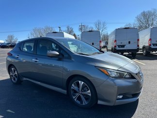 Used 2020 Nissan Leaf SV w/ SV Technology Package image 1