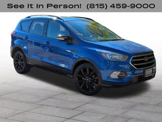Used 2019 Ford Escape Titanium image 1