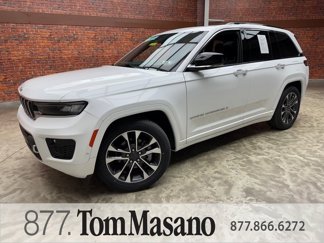 Used 2022 Jeep Grand Cherokee Overland image 1