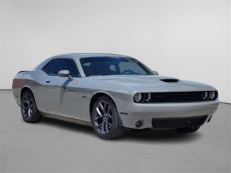 Used 2019 Dodge Challenger R/T w/ Blacktop Package image 1