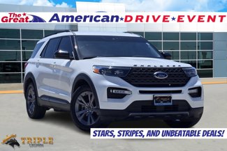Certified 2022 Ford Explorer XLT w/ Equipment Group 202A image 1