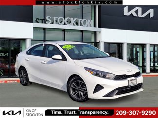 Used 2024 Kia Forte LXS image 1
