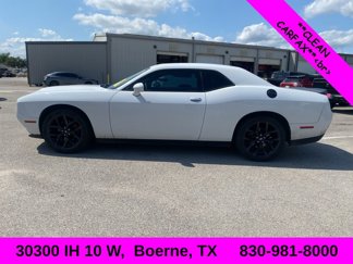 Used 2019 Dodge Challenger SXT w/ Blacktop Package image 1