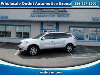 Used 2015 Chevrolet Traverse LT image 1