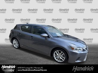 Used 2015 Lexus CT 200h image 1