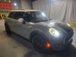 Used 2015 MINI Cooper 4-Door Hardtop image 1